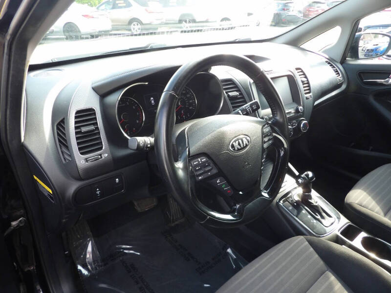 2017 Kia Forte S