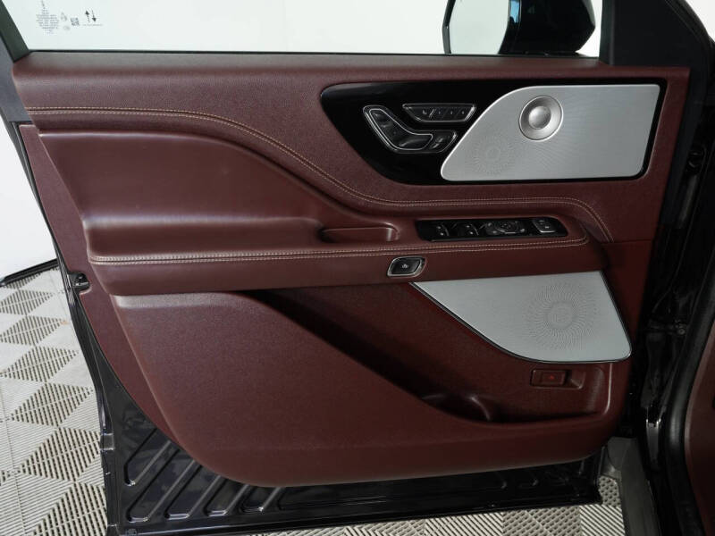 2023 Lincoln Aviator Black Label