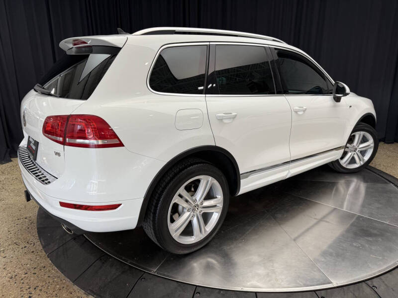 2014 Volkswagen Touareg V6 R-Line