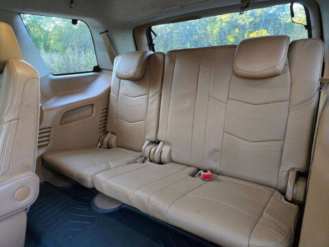 2016 Cadillac Escalade Platinum