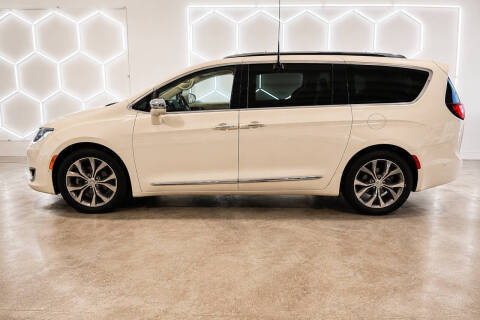 2020 Chrysler Pacifica Limited