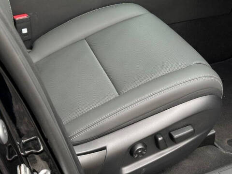 2025 VinFast VF8 Plus