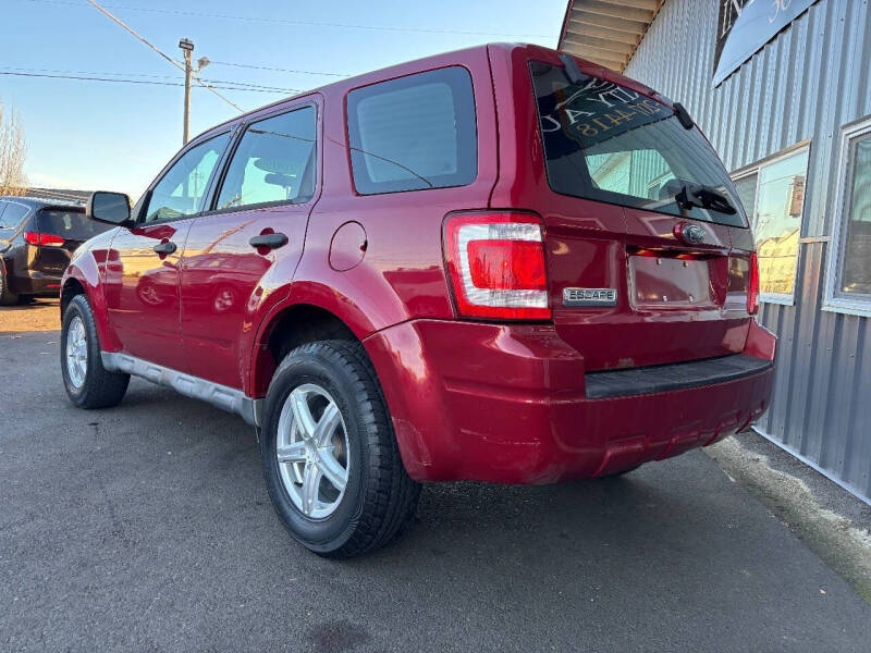 2009 Ford Escape XLS