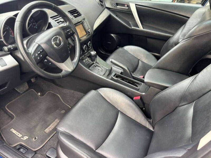 2013 Mazda MAZDA3 i Grand Touring