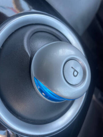 2015 Nissan LEAF S