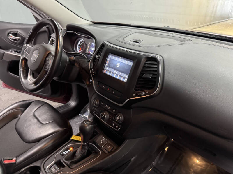 2021 Jeep Cherokee Latitude Plus