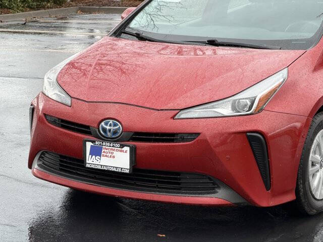 2022 Toyota Prius LE