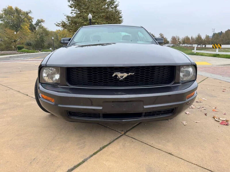 2009 Ford Mustang V6 Deluxe
