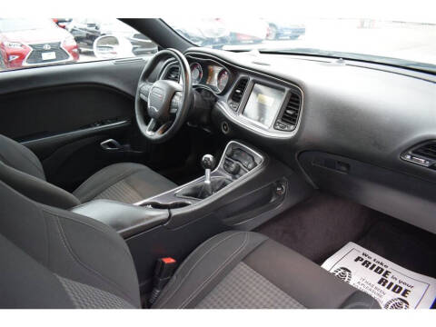 2016 Dodge Challenger R/T Plus