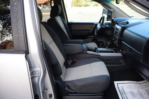 2009 Nissan Titan PRO-4X FFV