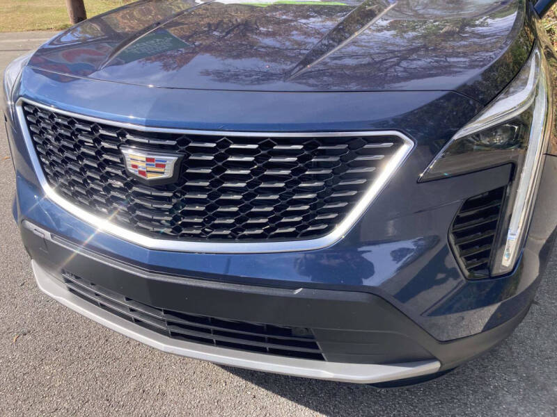 2022 Cadillac XT4 Premium Luxury