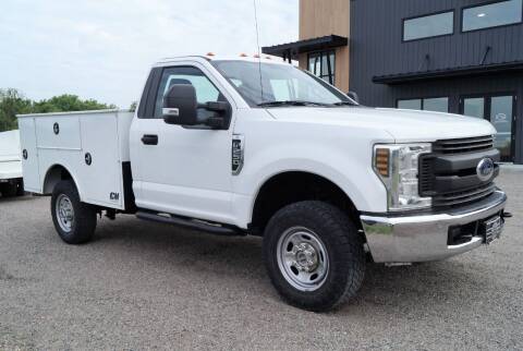 2019 Ford F-250 for sale at KA Commercial Trucks, LLC in Dassel MN