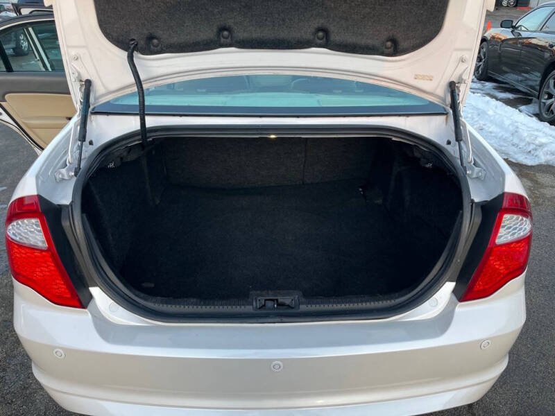 2012 Ford Fusion SEL