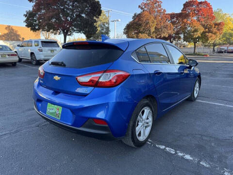 2017 Chevrolet Cruze LT Auto
