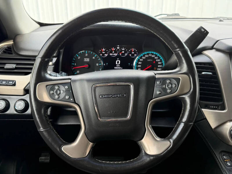 2017 GMC Yukon XL Denali