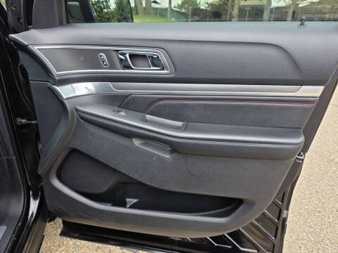 2016 Ford Explorer Sport