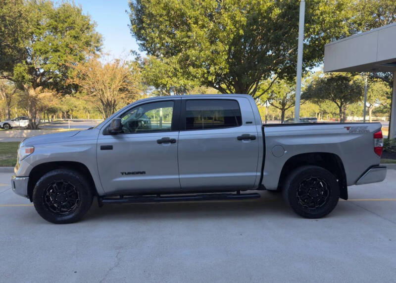 2016 Toyota Tundra SR5