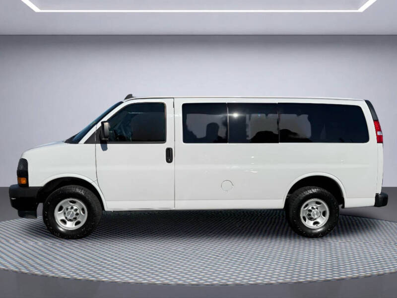 2019 Chevrolet Express LS 2500