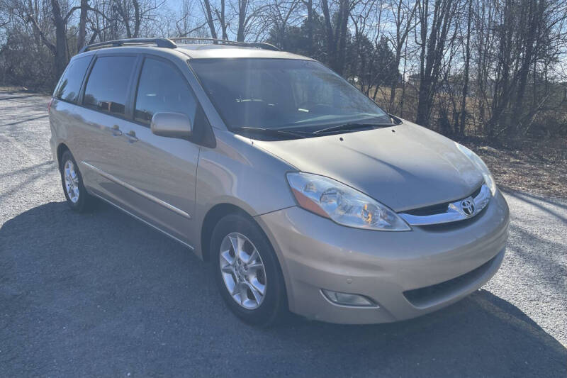 2006 Toyota Sienna XLE Limited 7 Passenger
