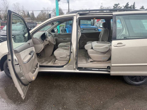 2006 Toyota Sienna