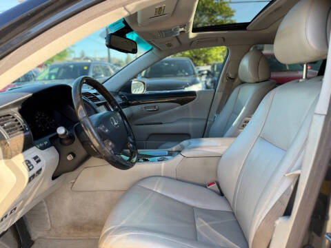2007 Lexus LS 460