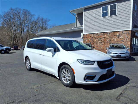 2022 Chrysler Pacifica for sale at Canton Auto Exchange in Canton CT