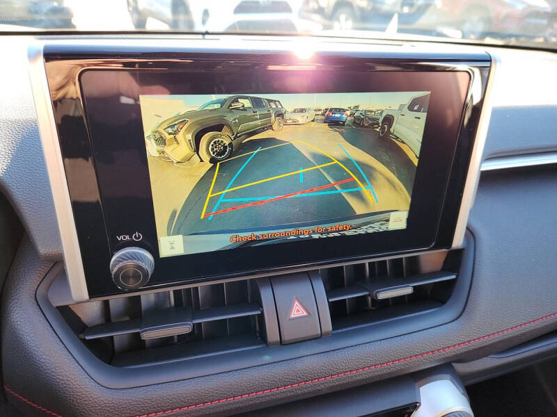 2025 Toyota RAV4 Plug-in Hybrid SE