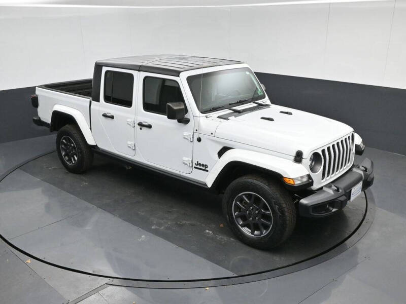 2021 Jeep Gladiator Sport