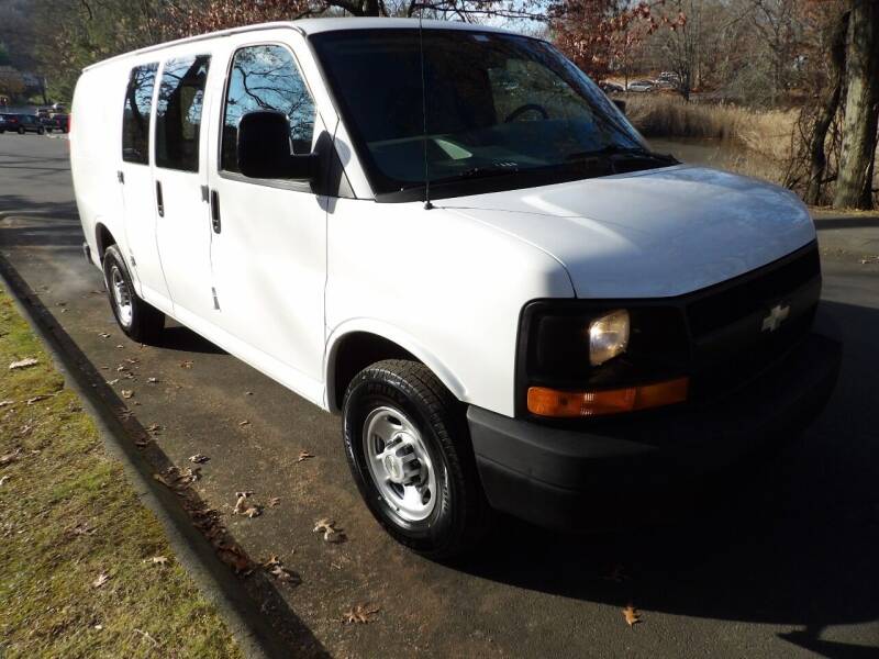 2009 Chevrolet Express for sale at Lakewood Auto Body LLC in Waterbury CT