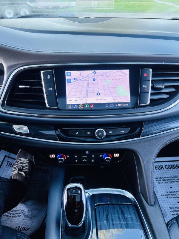 2021 Buick Enclave Essence