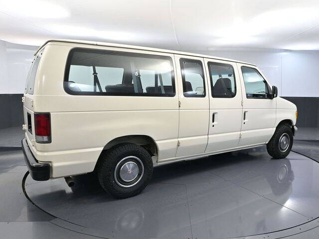 1995 Ford E-150 XL