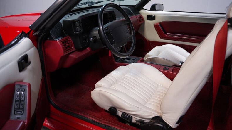 1990 Ford Mustang GT