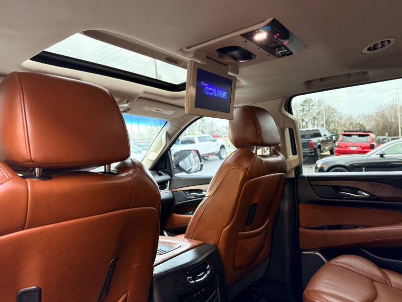 2018 Cadillac Escalade ESV Premium Luxury