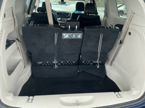 2019 Chrysler Pacifica Touring L Plus