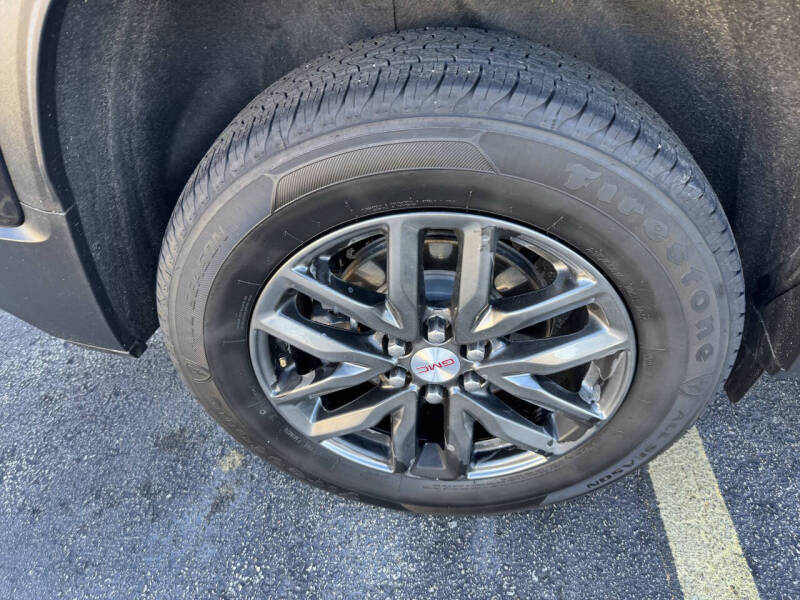 2019 GMC Acadia SLT-1