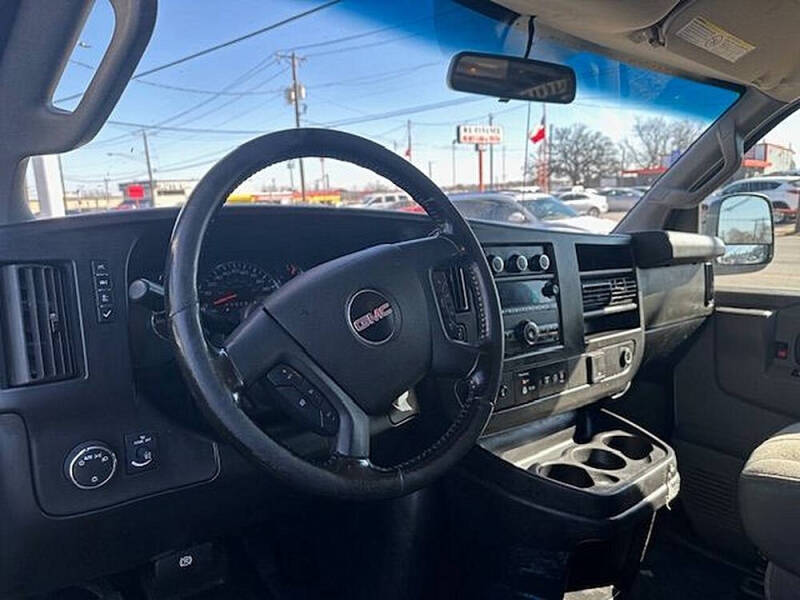 2021 GMC Savana 2500