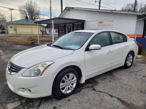 2012 Nissan Altima for sale at reinCARnation, LLC in Reidsville NC