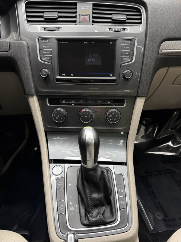 2017 Volkswagen Golf Alltrack