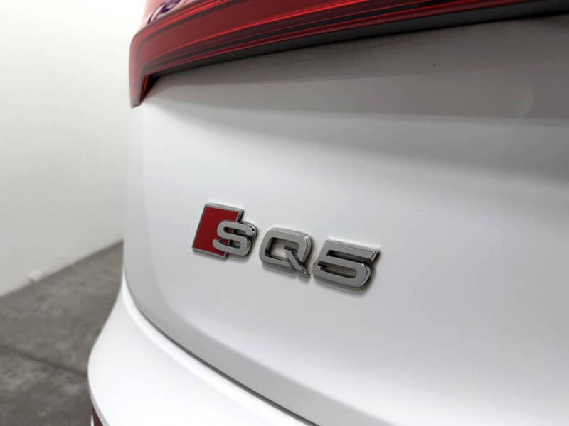 2020 Audi SQ5 3.0T quattro Prestige