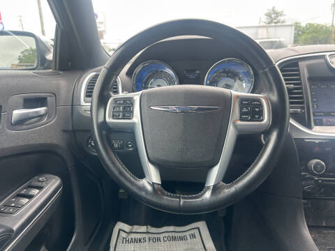 2011 Chrysler 300 Limited