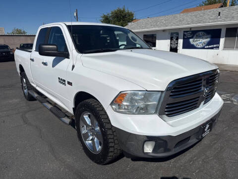 2016 RAM 1500 SLT