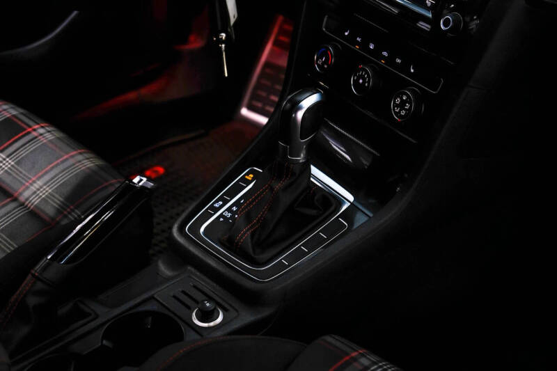 2015 Volkswagen Golf GTI