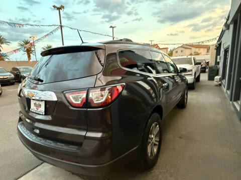 2017 Chevrolet Traverse LT