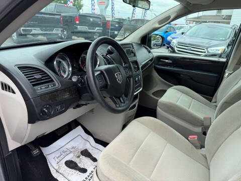 2013 Dodge Grand Caravan American Value Package