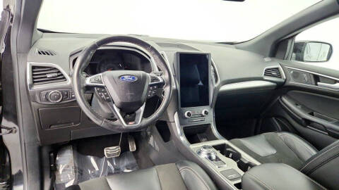 2023 Ford Edge ST