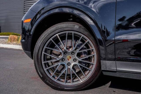 2022 Porsche Cayenne