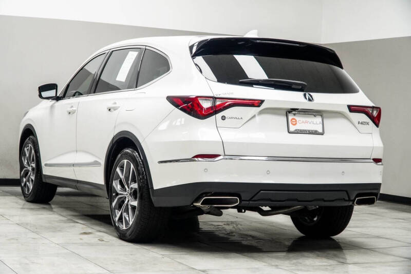 2024 Acura MDX w/Tech