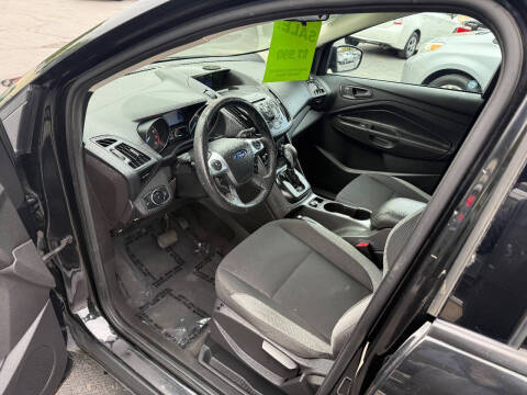 2014 Ford Escape S