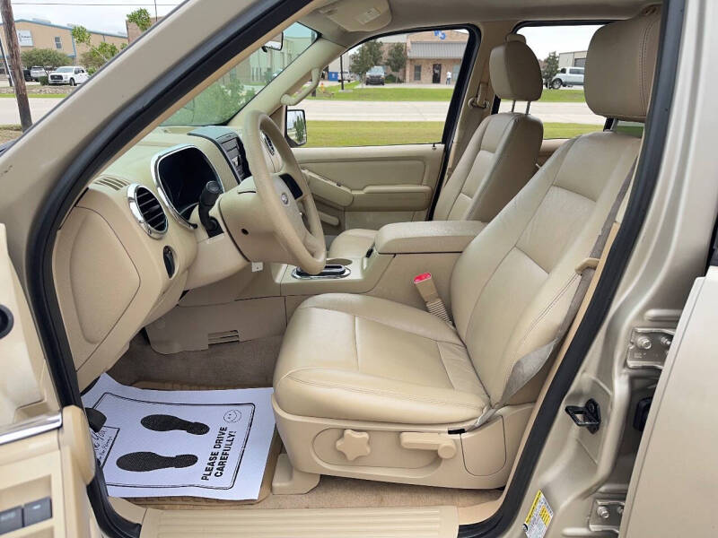 2006 Ford Explorer XLS