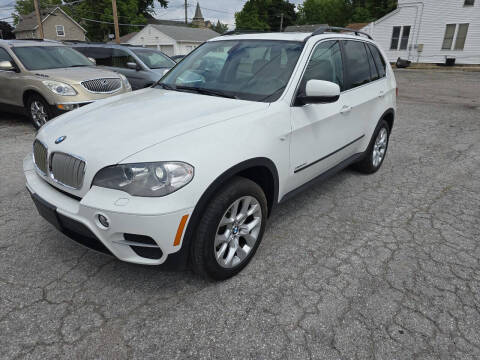 2013 BMW X5 for sale at D -N- J Auto Sales Inc. in Fort Wayne IN